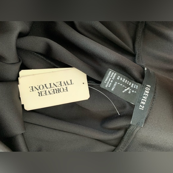 Forever 21 Pleated Flared A-Line Mini Skirt with Mesh Details Black Size Large - Picture 3 of 4